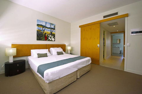 Grand Mercure Apartments Magnetic Island - Perths Hotel 4