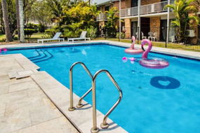 Book Gosford Accommodation Vacations Perths Hotel Perths Hotel