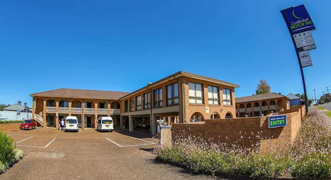 Cumberland Motor Inn - Perths Hotel 5