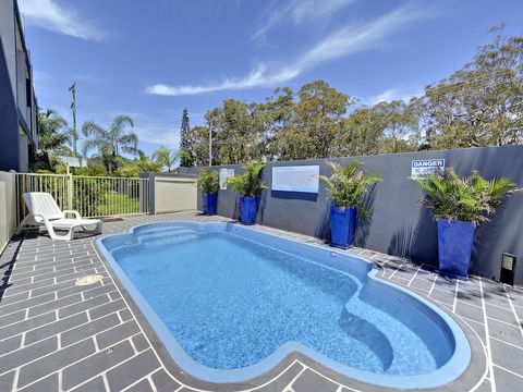 Shoal Bay Beachclub Apartments - Perths Hotel 5