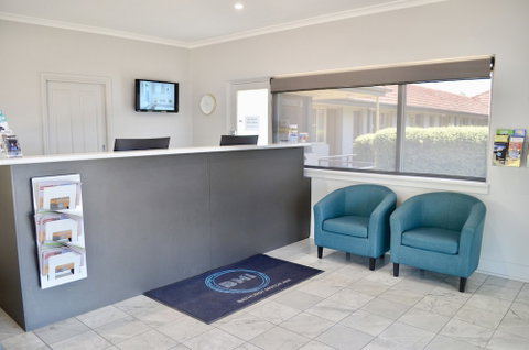 Bathurst Motor Inn - Perths Hotel 2
