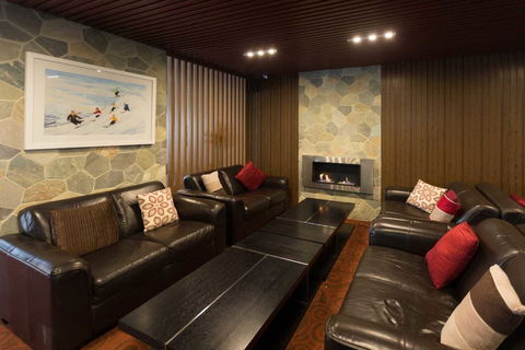 Duck Inn Mt Buller - Perths Hotel 2
