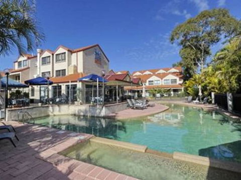 Nelson Bay Breeze Holiday Apartments - Perths Hotel 1