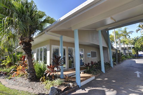 The Beach Motel Hervey Bay - Perths Hotel 5