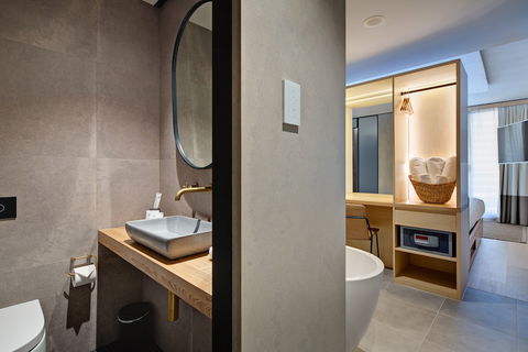Zara Tower Hotel - Perths Hotel 0