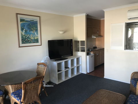 Villa Vaucluse Apartments Of Cairns - Perths Hotel 3