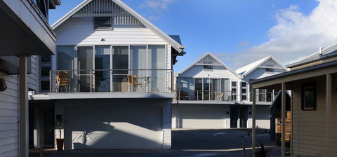 The Victoria - Perths Hotel 1