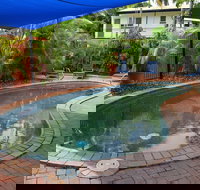 Coconut Grove Holiday Apartments - Perths Hotel