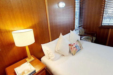 Point Lonsdale Guest House - Perths Hotel 2