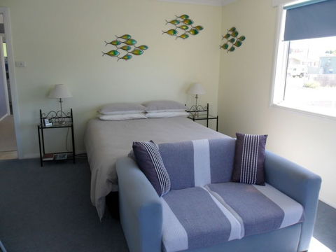 Freycinet Waters - Perths Hotel 5