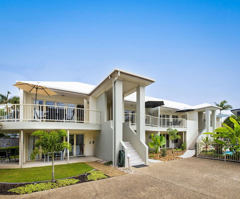 Noosa River Palms - Perths Hotel 0