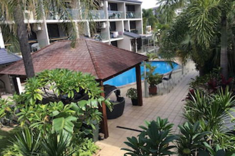 Burleigh Palms Holiday Apartments - Perths Hotel 0