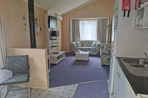 Cottages For Two - Perths Hotel 4