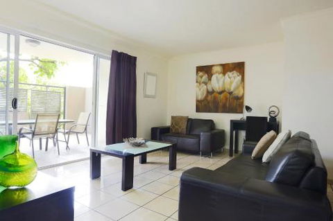Kangaroo Point Holiday Apartments - Perths Hotel 4