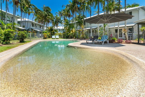 Coco Bay Resort - Perths Hotel 3