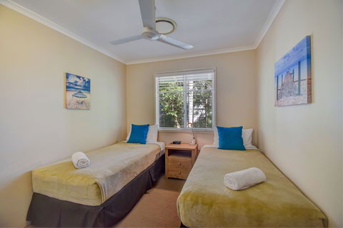 Coco Bay Resort - Perths Hotel 4