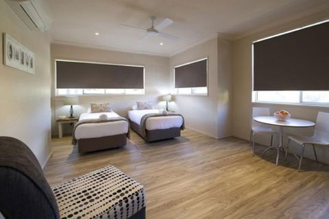 Marty's @ Little Beach - Perths Hotel 7