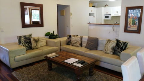 South Pacific Resort & Spa Noosa - Perths Hotel 3
