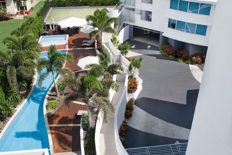 Manta Bargara Resort - Perths Hotel 3