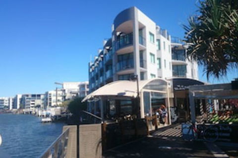 La Promenade - Perths Hotel 0