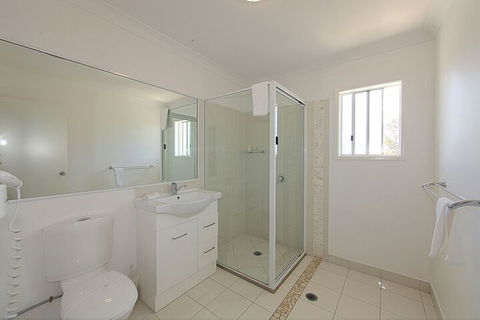 Alexandra Apartments - Perths Hotel 6