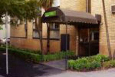 George Powlett Apartments - Perths Hotel 0