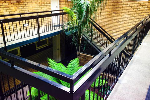 George Powlett Apartments - Perths Hotel 6