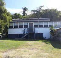 66a farnborough rd - Perths Hotel