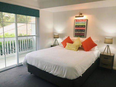 Bowral Escape - Perths Hotel 4