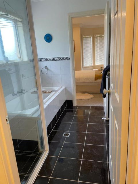 Marina Holiday Home - Perths Hotel 3