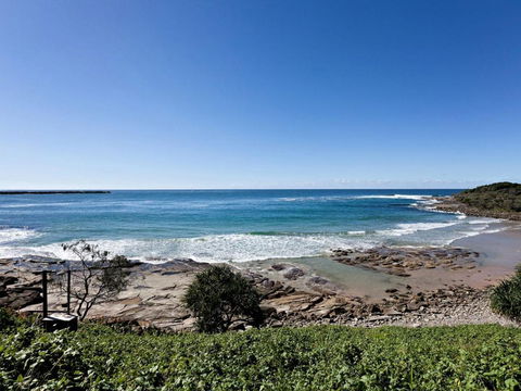 Avalon 2 Uninterrupted Views Almost On The Beach! - Perths Hotel 2