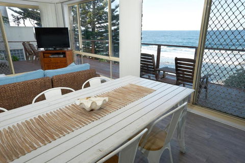 Kalimna Blue Bay NSW - Perths Hotel 7