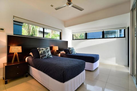 Villa 12 The Edge On Hamilton Island - Perths Hotel 4