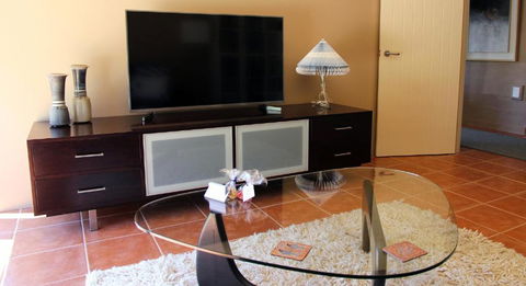 Ou+look BnB - Perths Hotel 3