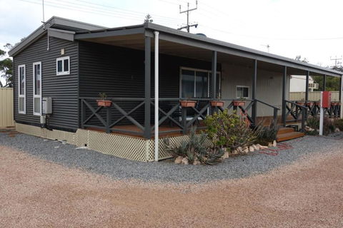 BIG4 Ceduna Tourist Park - Perths Hotel 1