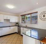 Spacious Modern  Walk to the Beach - Perths Hotel