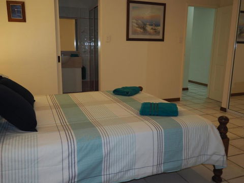 La Riviera - Perths Hotel 1