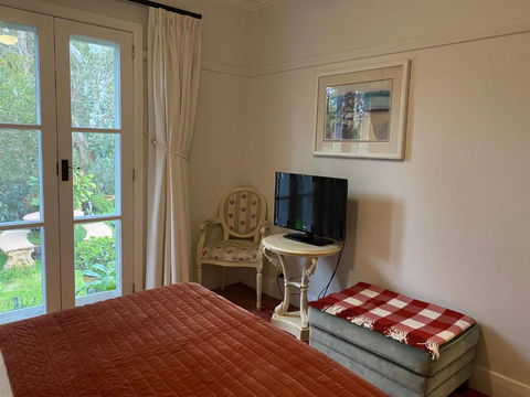 Aashay B & B - Perths Hotel 6