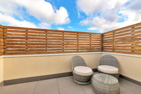 Beach Belle - Perths Hotel 3