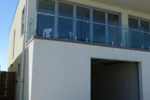 Tennyson View - Perths Hotel 6