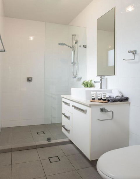 Noosaville Hideaway - Perths Hotel 2