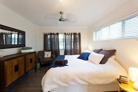 Suburban Sanctuary - Perths Hotel 1