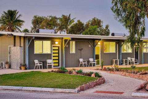 Getaway Villas Unit 38 1 - Perths Hotel 0