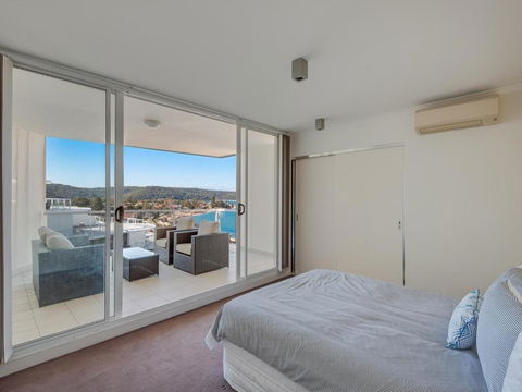 Penthouse 707 4 Bedroom Oceanview Penthouse - Perths Hotel 3