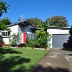 10 Double Island Drive Modern Family Home Centrally Located Swimming Pool & Outdoor Area - Perths Hotel 0