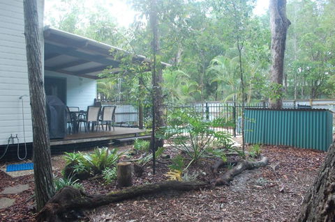 1 Naiad Court Lowset Family Home With Swimming Pool & Covered Deck. Pet Friendly - Perths Hotel 3