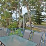 5 Ocean Breeze Shoal Bay Avenue Fabulous Location Opposite Shoal Bay Beach! - Perths Hotel 1