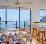 5 Casuarinas 33 Soldiers Point Road superb waterfront unit - Perths Hotel