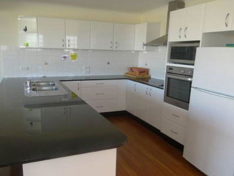 Ultimate Beach House 19a Graham Street Views Peace & Quiet - Perths Hotel 5