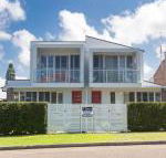 7 Judith Street Stunning duplex with ducted air - Perths Hotel
